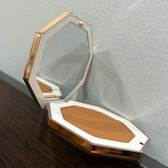 Sun stalker fenty beauty bronzer - Picture 4 of 5